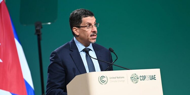 العليمي: استعادة مؤسسات الدولة هو الضمانة الحاسمة لشراكة وثيقة مع المجتمع الدولي