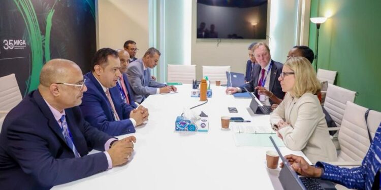 مجلس الوزراء يرحب  بإعلان المبعوث الاممي خارطه طريق الاحلال السلام