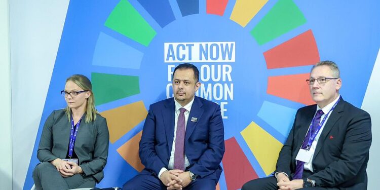 معين يشيد بدور الصين في دعم الشرعيه  الامارات تدعو اليمن للمشاركه في القمه العالميه للحكومات