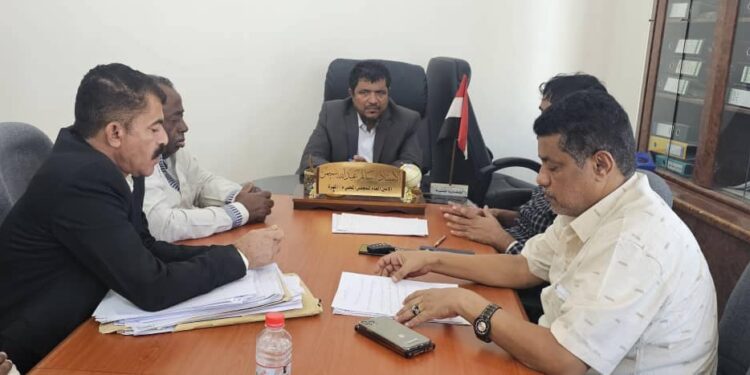 امين المهره يناقش مع مدير صندوق التنمية البشرية أوضاع الطلاب الدارسين في الخارج