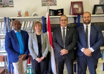 وزير الصحة يبحث تدخلات الصندوق العالمي لمكافحة السل والايدز والملاريا  في اليمن