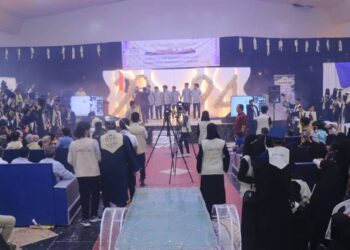 جامعة إقليم سبأ تحتفي بتخريج الدفعة الخامسة إدارة أعمال