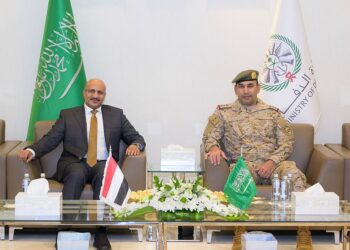 طارق صالح يبحث مع قائد القوات المشتركة التنسيق  المشترك
