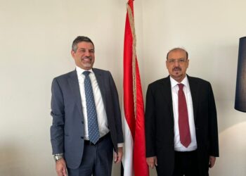 البركاني يبحث مع السفير الامريكي الجهود الاقليمية والدولية لتحقيق السلام في اليمن