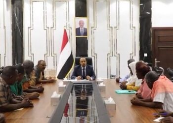 محافظ حضرموت يناقش احتياجات مدينة ميفع