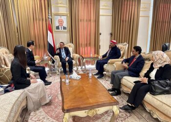 بن دغر يشيد بدور اليابان الفعال  في دعم اليمن اقتصاديا واغاثيا