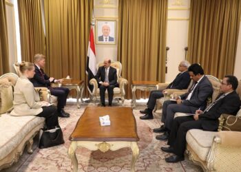 وزير الخارجية يبحث مع المبعوث الاممي تطورات الأوضاع على الساحة اليمنية