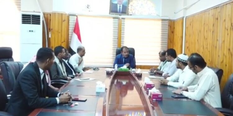 العامري يؤكد أهمية نادي الإبل والهجن في تعزيز الرياضة التراثية