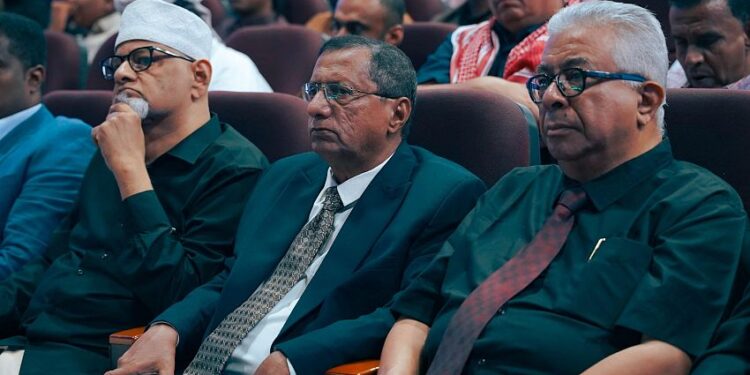 تنظيم فعالية تكريم الرواد احتفاء بالعطاء الأدبي والثقافي للبار وباعامر