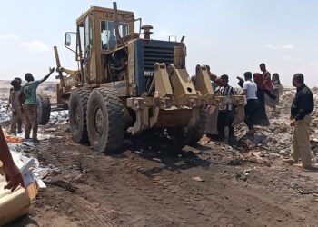 اتلاف 2 طن من المواد الغذائية منتهية الصلاحية