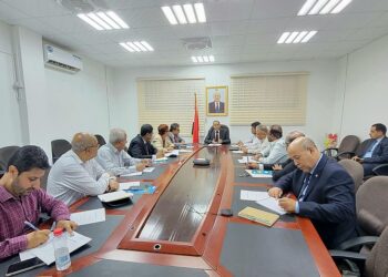 وزير الصناعة يدشن أعمال اللجنة الوطنية لتنظيم سلامة الغذاء