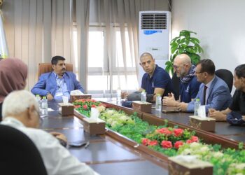 وفد الإنتربول الدولي يبحث مع عددا من المنشآت الخدمية الحيوية في عدن سبل التعاون المشترك