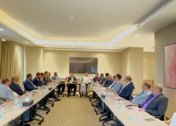 التكتل الوطني يناقش مع سفير مجلس التعاون مستجدات اليمن