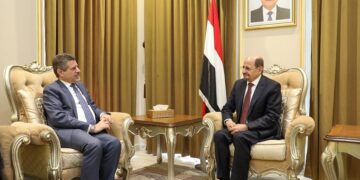 وزير الخارجية يبحث مع  السفير الأمريكي استئناف المساعدات التنموية والإنسانية