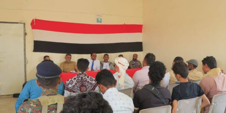 اجتماع في الحديدة يناقش تطوير قطاع الشباب والرياضة