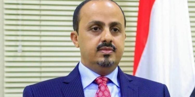 الارياني يحمل المليشيات  مسؤولية كارثة بيئية وشيكة في البحر الأحمر