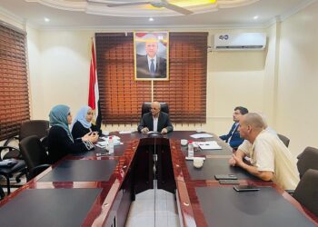 الشرجبي يوقع اتفاقية مشروع تعزيز خدمات المياه والصرف الصحي