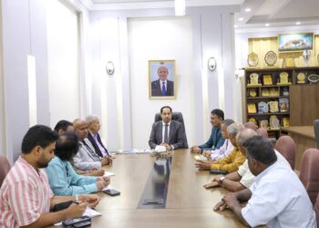 البكري يطلع علي سير العكمل داخل فرع اتحاد الطب الرياضي بعدن