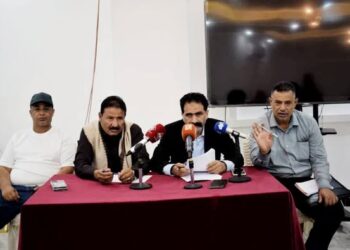 اجتماع يناقش إجراءات واستقرار عملية تموين محافظة تعز بالغاز المنزلي