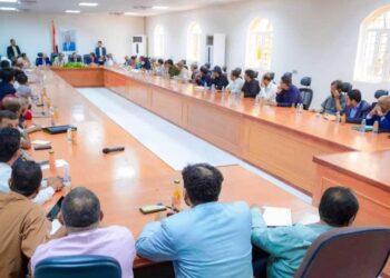 10 ملايين دولار دعم اماراتي  لقطاع الطرق بشبوه