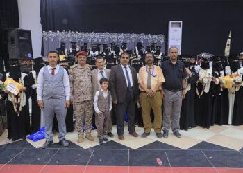 المعهد العالي للعلوم الصحية بمأرب يحتفي بتخريج دفعة جديدة في 7 تخصصات