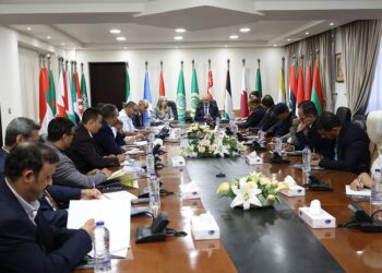 مندوبية اليمن في الجامعة العربية تنظم برنامجاً تدريبياً في إدارة المخاطر والأزمات