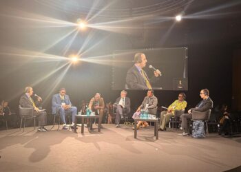 الإرياني يدعو للإفراج عن موظفي (اليونسكو) المحتجزين لدى المليشيا