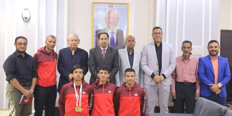 البكري يستقبل بعثة المنتخب الوطني لألعاب القوى للشباب