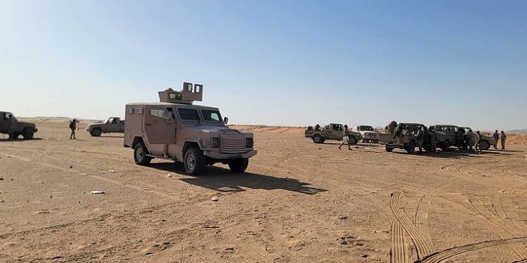 قوات الجيش تتصدى لهجوم حوثي شرق حزم الجوف