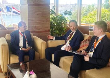 وزير الخارجية يبحث مع المبعوث الالماني  تطور الاووضاع في اليمن