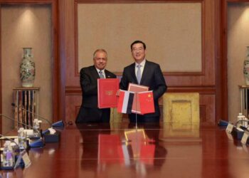 توقيع  بروتوكول التفتيش والمتطلبات الصحية للمنتجات البحرية المصدَّرة إلى الصين