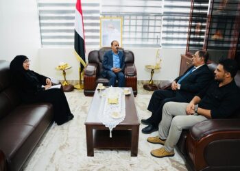 الارياني يناقش مع محافظ الضالع تفعيل الجوانب الإعلامية والثقافية والسياحية