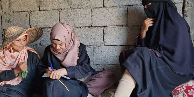 اللجنة الوطنية للتحقيق تنفذ نزولاً ميدانياً إلى مناطق متضررة في مديرية التعزية