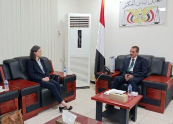 رئيس المحكمة العليا يبحث مع السفيرة الفرنسية تعزيز التعاون القضائي