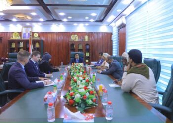 محافظ المهرة يناقش مع مكتب المبعوث الأممي مستجدات الأوضاع وأبرز الاحتياجات