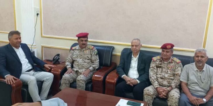 النائب العام يناقش مع وزير الدفاع أوضاع النيابات العسكرية وسبل تطوير أداءها