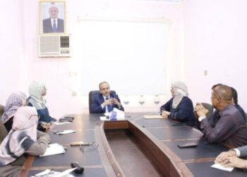 وزير التعليم العالي يناقش آليات التطوير الأكاديمي ومعايير الاعتماد في الجامعات