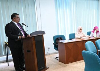 باحميد يشارك في مؤتمر تحوّل الدولة والتنمية في عالم متغيّر