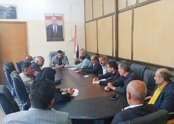 اجتماع بتعز يناقش تقارير واعمال اللجان الرقابية لضبط ومراقبة الأسعار