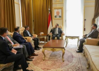 وزير الداخلية يبحث مع السفير الأمريكي سُبل تعزيز التعاون الأمني المشترك