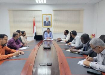 وكيل وزارة الصناعة يبحث مع برنامج الأغذية العالمي تعزيز الأمن الغذائي