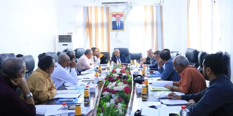 اجتماع بعدن يناقش مقترح تحديث قانون المخدرات والمؤثرات العقلية