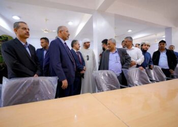 الزُبيدي يفتتح مجمعي الشيخ محمد بن زايد التربويين في مديريتي الأزارق وجحاف بالضال