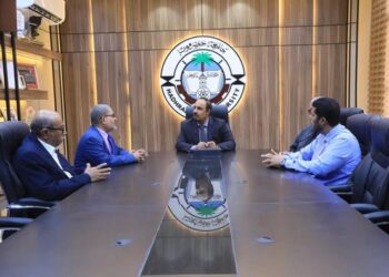 اجتماع يناقش سير العملية التعليمية في جامعة حضرموت