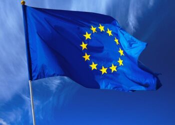 الاتحاد الأوروبي يجدد موقفه الداعم لوحدة اليمن وسيادته