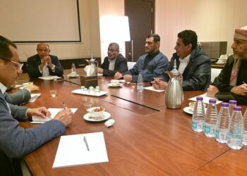 الخنبشي يناقش استحقاقات المرحلة القادمة لمحافظة حضرموت