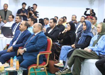 محافظ حضرموت يؤكد تحقيق العدالة في كافة الانتهاكات التي طالت المحافظة وأبنائها