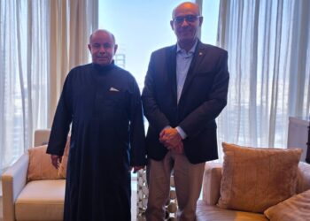 محافظ حضرموت يناقش مع مدير بترومسيلة جهود توفير المشتقات النفطية