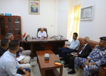 الخنبشي يبحث مع مسؤول اممي تعزيز التنسيق الامني المشترك