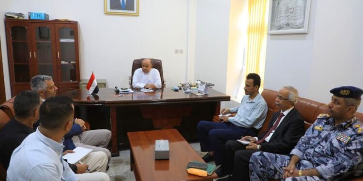 الخنبشي يبحث مع مسؤول اممي تعزيز التنسيق الامني المشترك